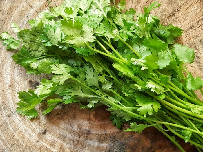 10 Amazing Reasons to Eat More Parsley!