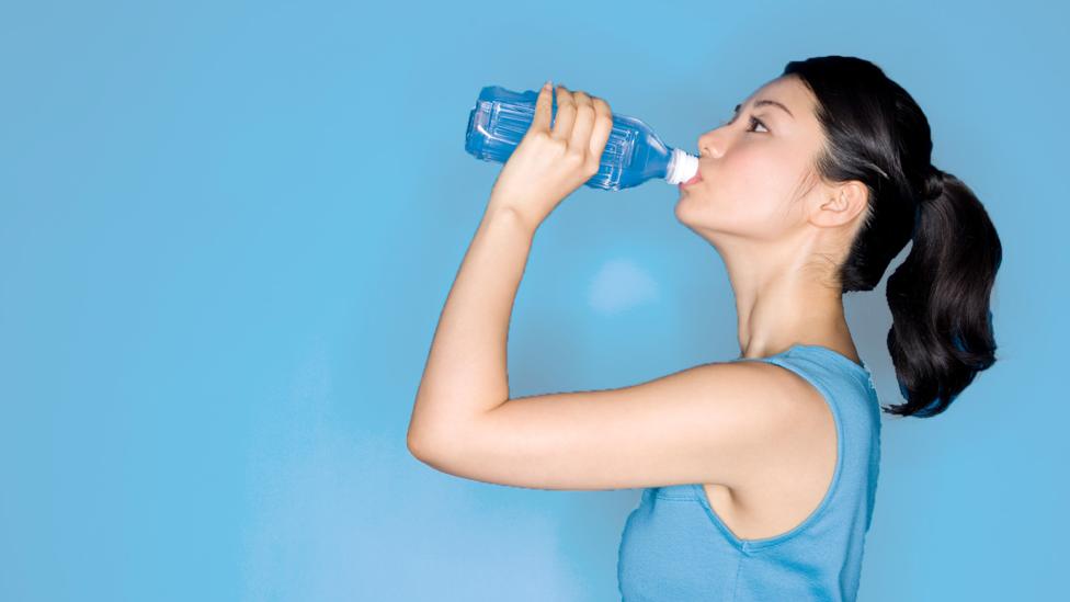 5-signs-youre-dehydrated-and-how-to-fix-it