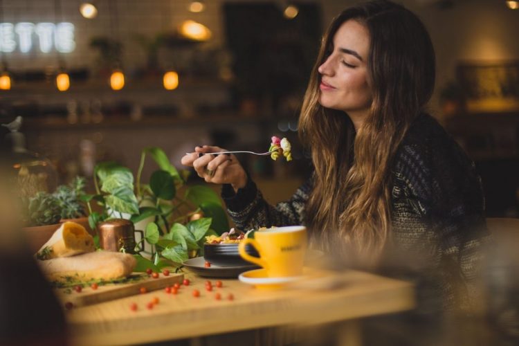 Best Keto Friendly Restaurants Near Me For Keto Fast Food - Bee Healthy