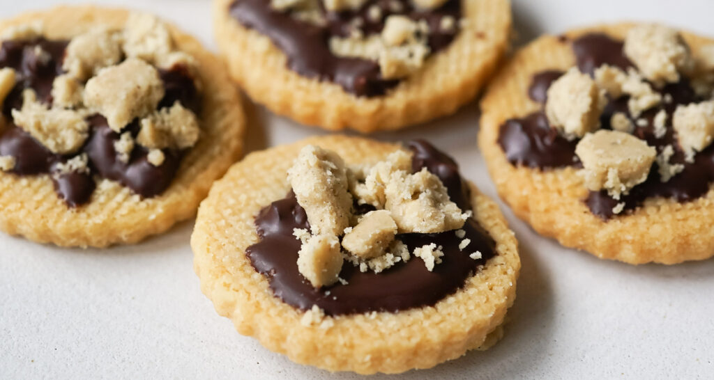 Keto Shortbread Cookies