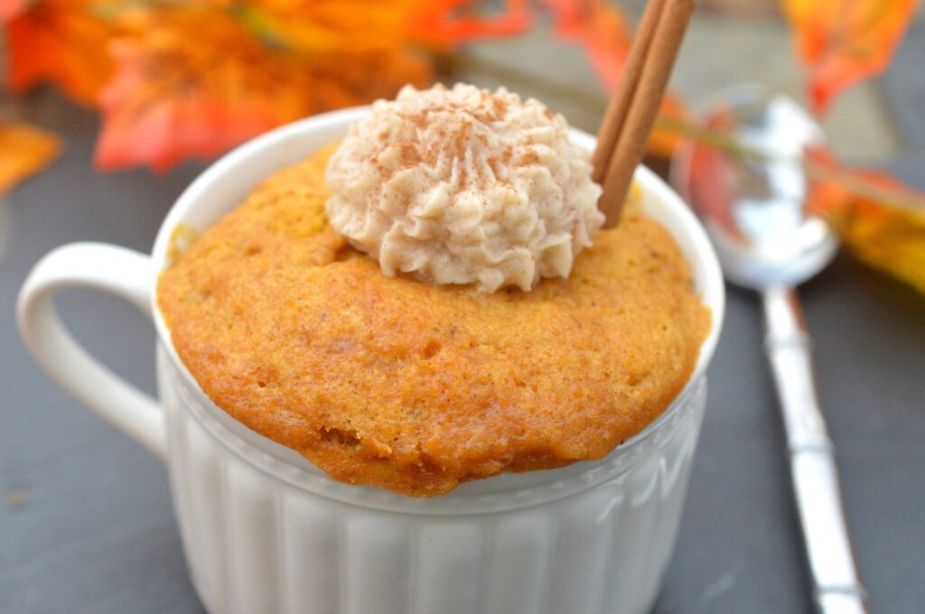 Pumpkin-Mug-Cake-Easy-and-satisfying-dessert-for-1