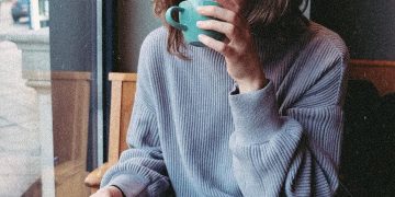 why does coffee make you poop