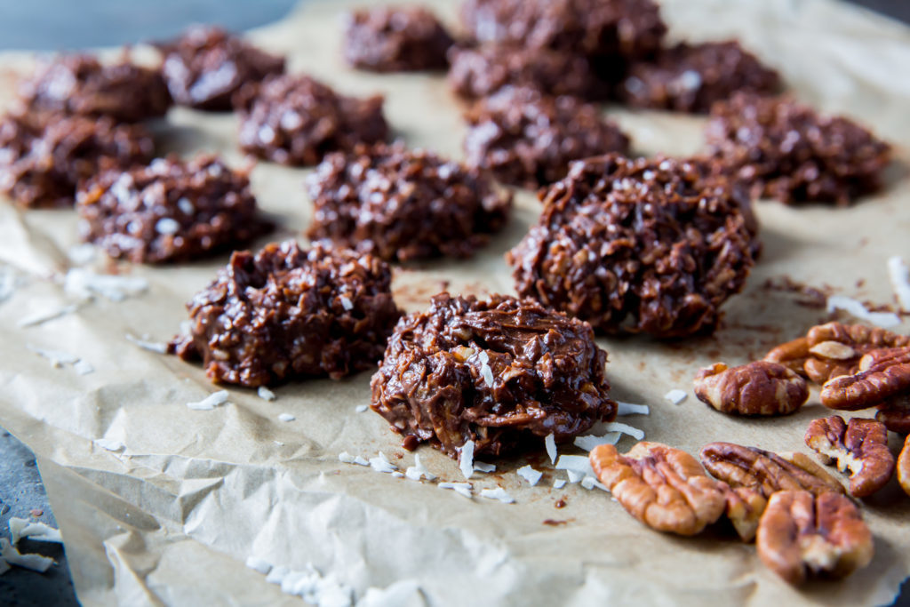 6. Keto No-Bake Cookies: 