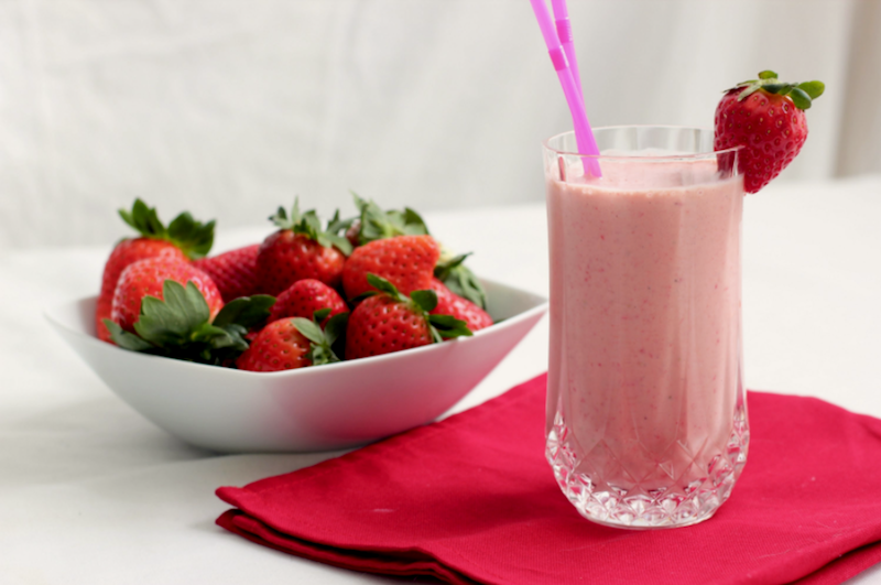 Low-Carb Strawberry Smoothie