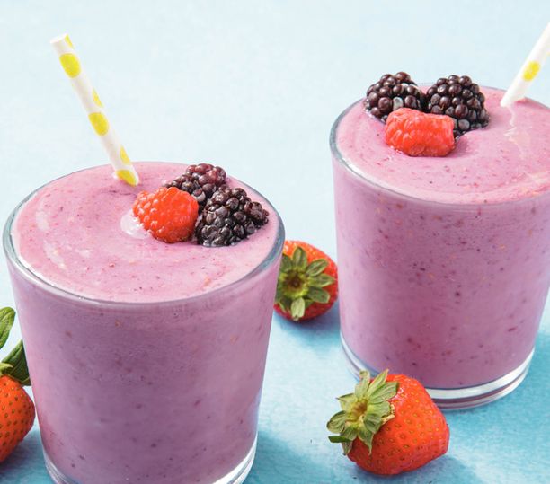 Low-Carb Tropical Pink Smoothie