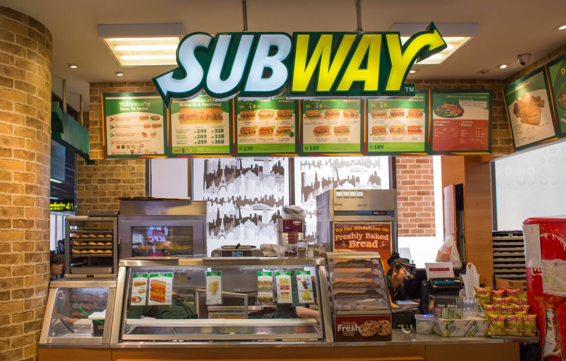 30 Best Keto Restaurants near me, Keto Fast Food Options with Macros Bee Healthy