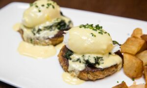 Caribbean Crab Cakes Benedict